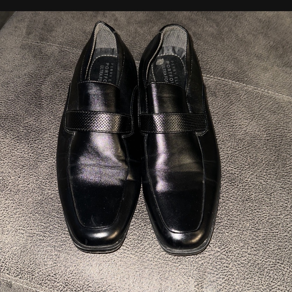 Perry Ellis size 7 1/2